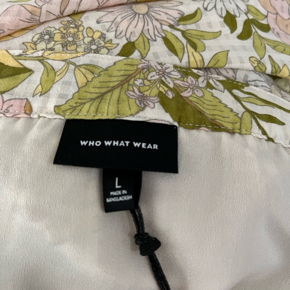 NWT Beautiful floral tiered dress size large. - Picture 9 of 9